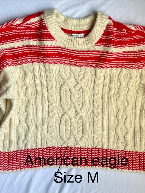 American Eagle Outfitters Sweaters - American Eagle Outfitters Cream & Red Cable-Knit Crewneck Sweater